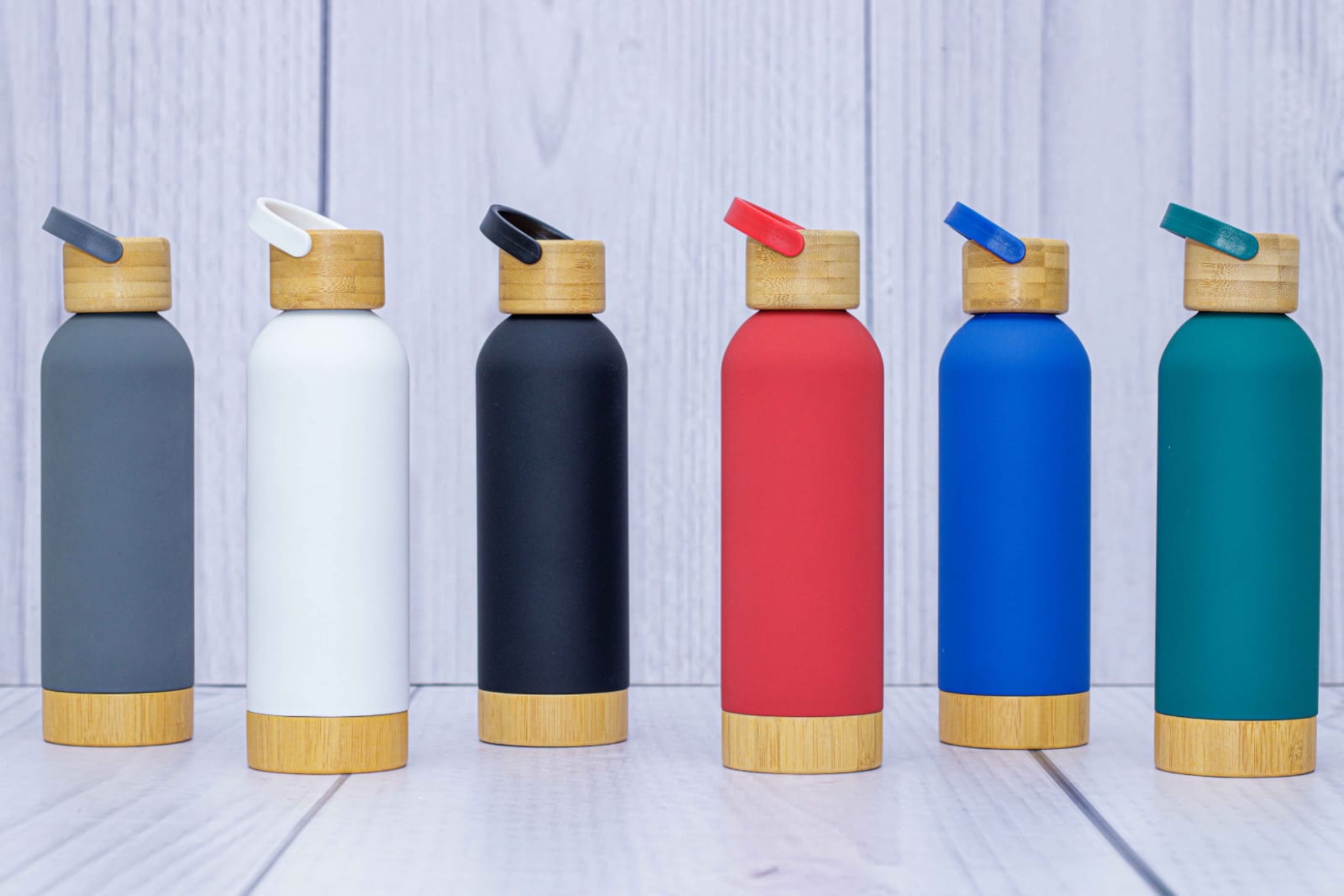wooden base and lid RED 750ML  Skin feel Flask bottle