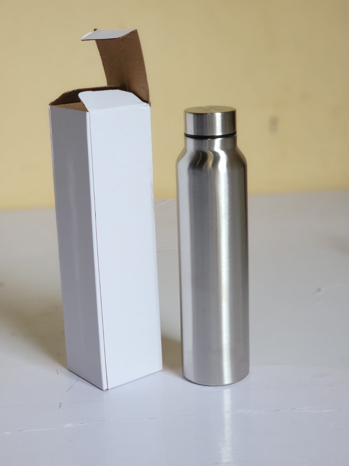 1000ml SILVER EXTREME stainless steel vacuum insulated thermos.